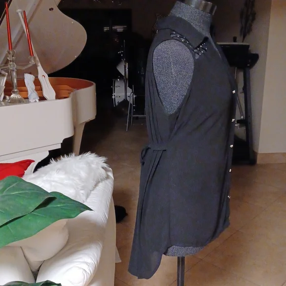 Cache Top - Picture 9 of 10